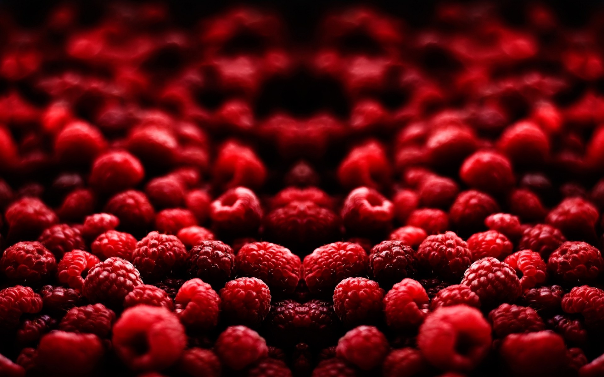 fruta comida baya dulce escritorio primer plano saludable delicioso dieta color nutrición confitería frambuesa jugosa pila refresco textura partido