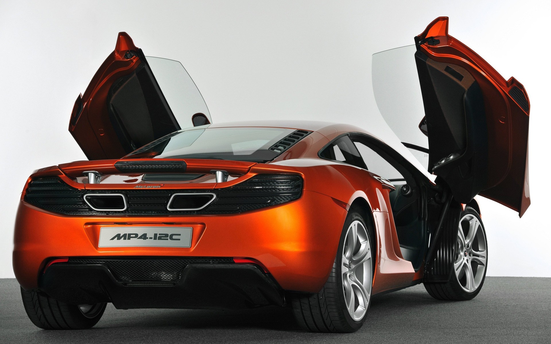 mclaren coche coche sistema de transporte ruedas carreras acción rápido competencia unidad automóvil mclaren mp4