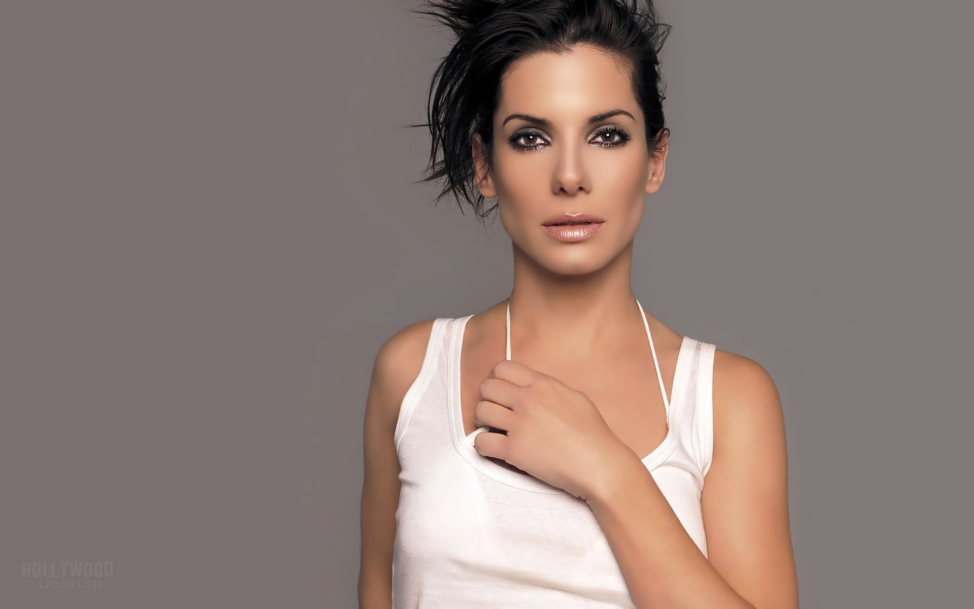 mujer moda glamour sexy retrato cuero elegante modelo bonita solo sandra bullock actriz celebridad mujer celebridad
