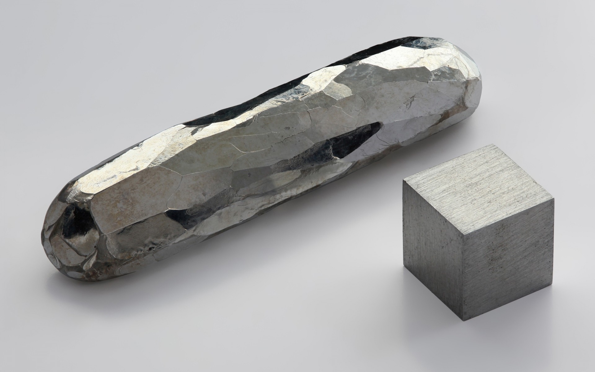 precioso acristalamiento aislado joyería solo lujo piedra