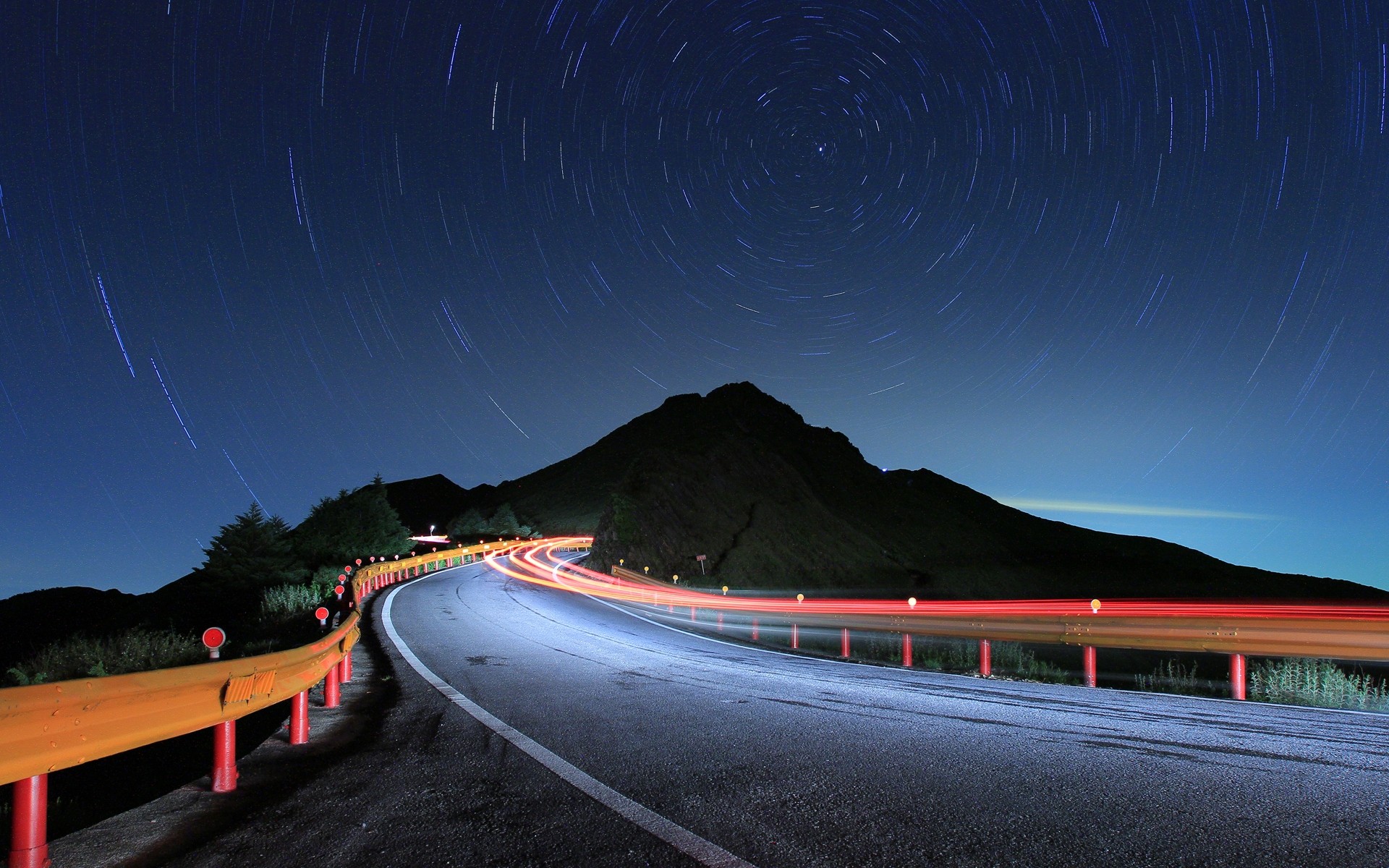 cielo carretera viajes carretera sistema de transporte fotografía calle paisaje noche largo luna montañas luz guía coche coche puesta de sol asfalto desenfoque noche fondo luz colinas
