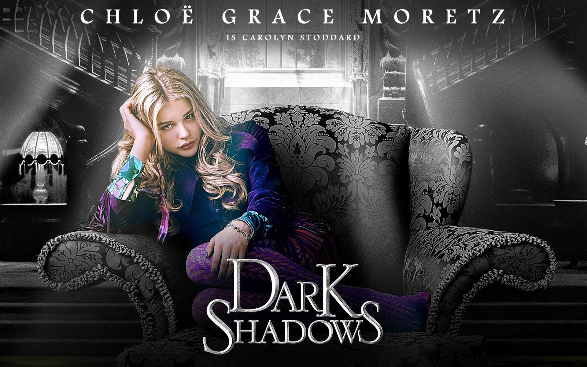 interior adulto sentarse mujer moda vida nocturna horizontal chloe thriller comedia hollywood