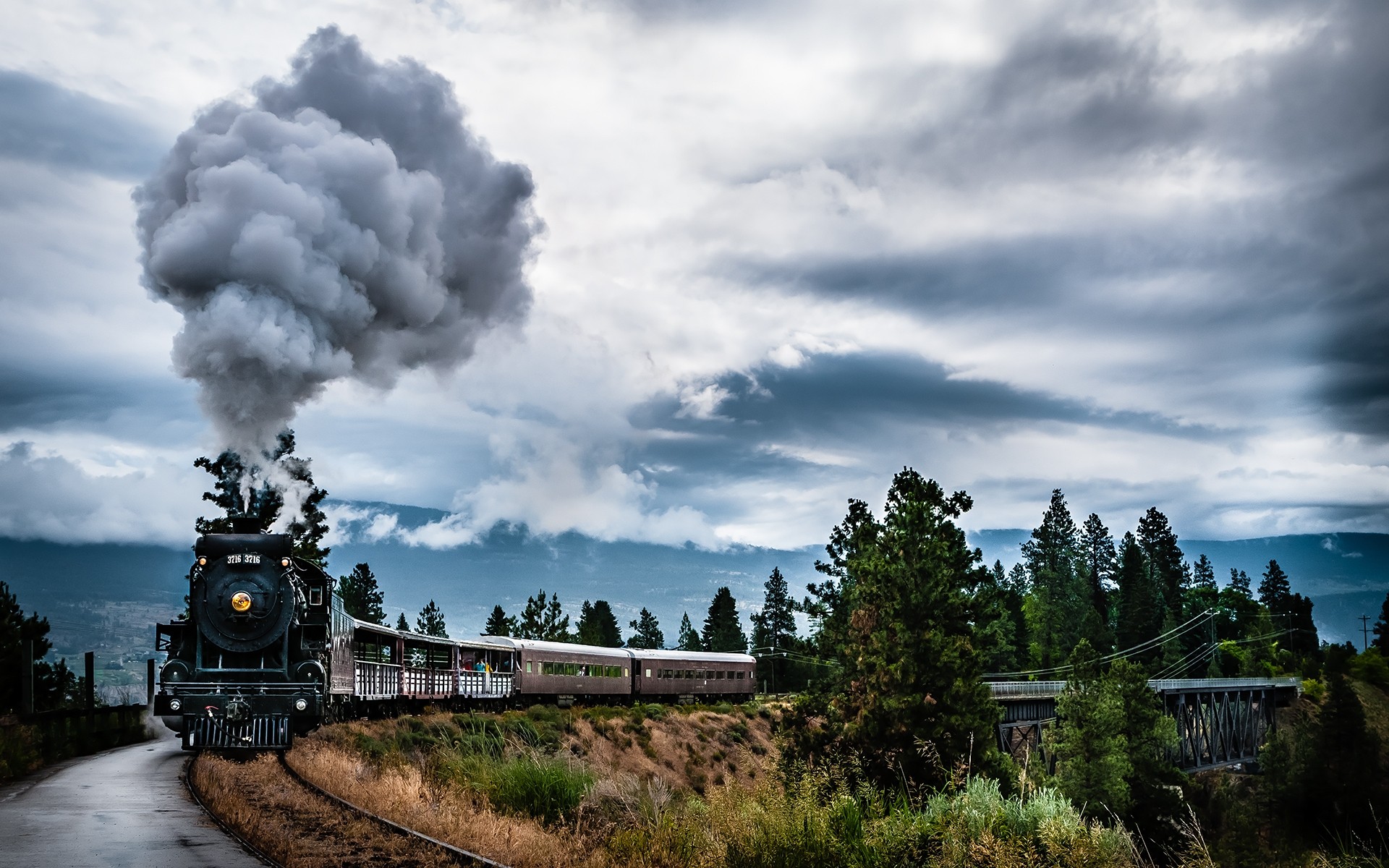 viajes al aire libre cielo árbol naturaleza paisaje agua viaje en tren tren vintage humo