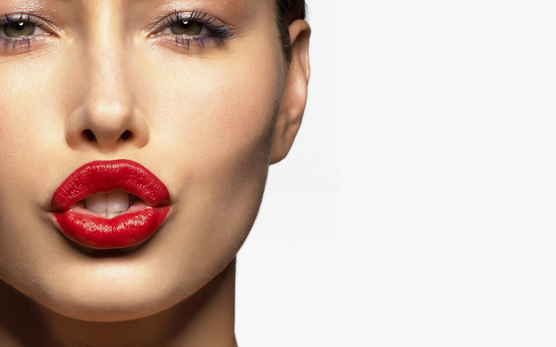 mujer labios glamour lápiz labial sexy moda ojo bonita piel retrato lindo chica joven cara reloj