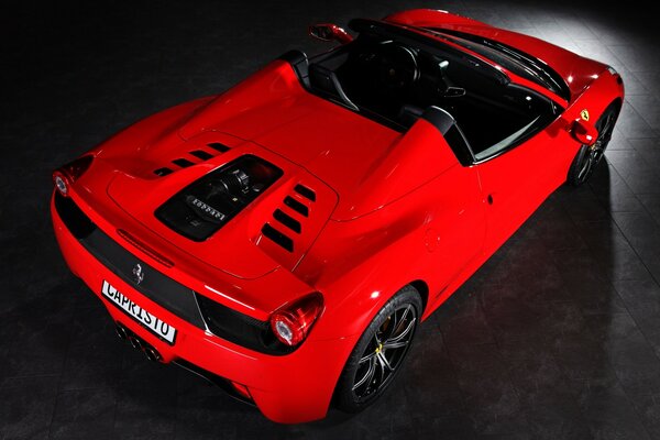 Ferrari Spider rojo