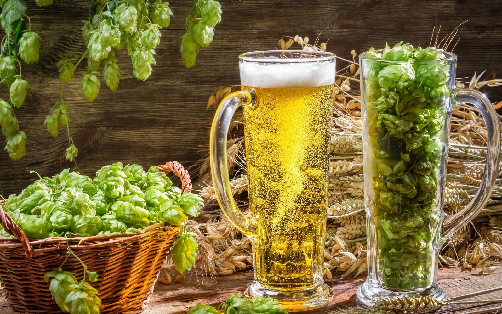 cervecería cerveza beber vidrio saludable alcohol alimentos hoja hierbas moonshine espuma taza cerveza madera a base de hierbas