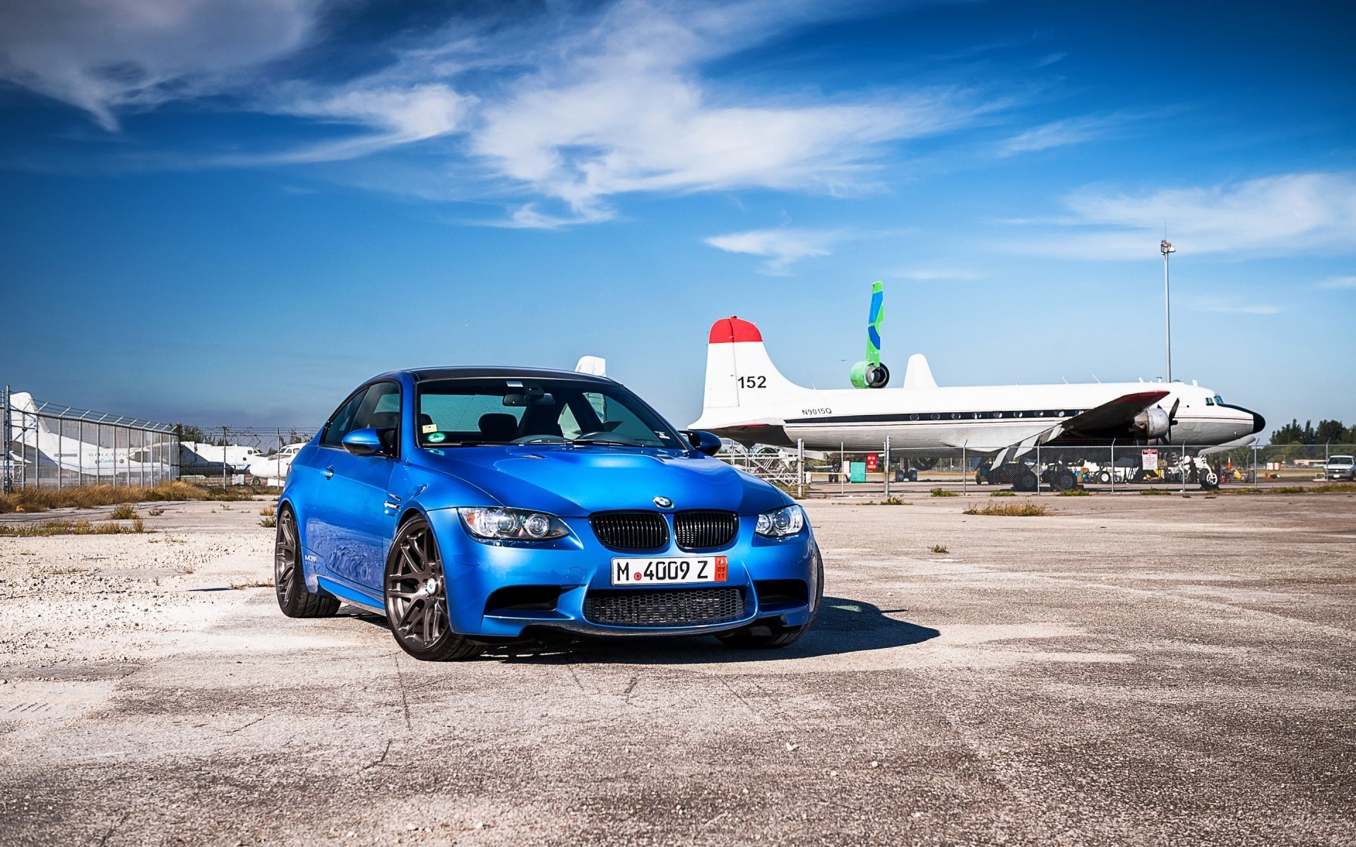 bmw coche vehículo sistema de transporte motor unidad rápido asfalto viajes velocidad bmw m3