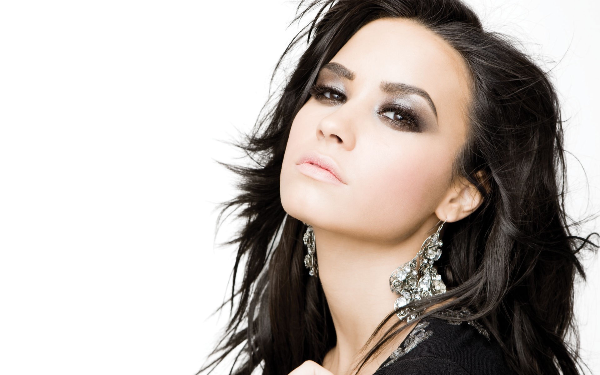 cantantes mujer moda sexy glamour ojo retrato piel modelo bonita labios chica cabello lindo demi lovato