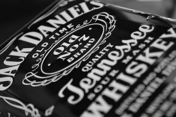 Vintage texto en la botella, el buen alcohol