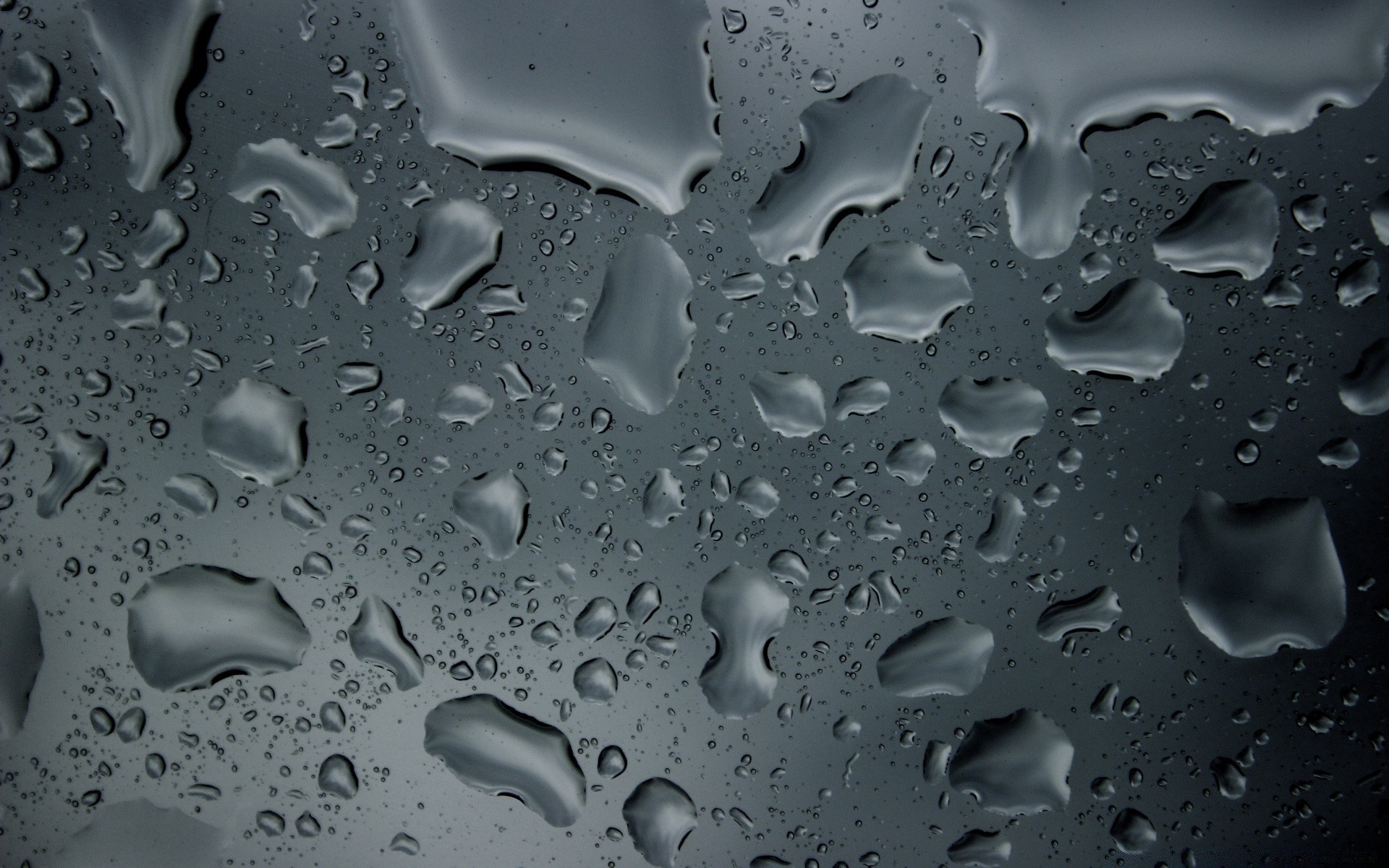 gotas y agua lluvia gota mojado salpicaduras gotas líquido limpio rocío agua gotas claro suave burbuja limpieza movimiento beber lavar gota de agua
