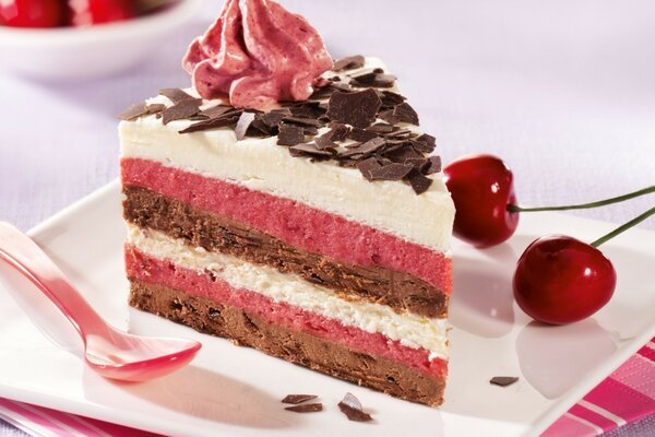 Un pedazo de pastel para el que odtash 1000 rublos