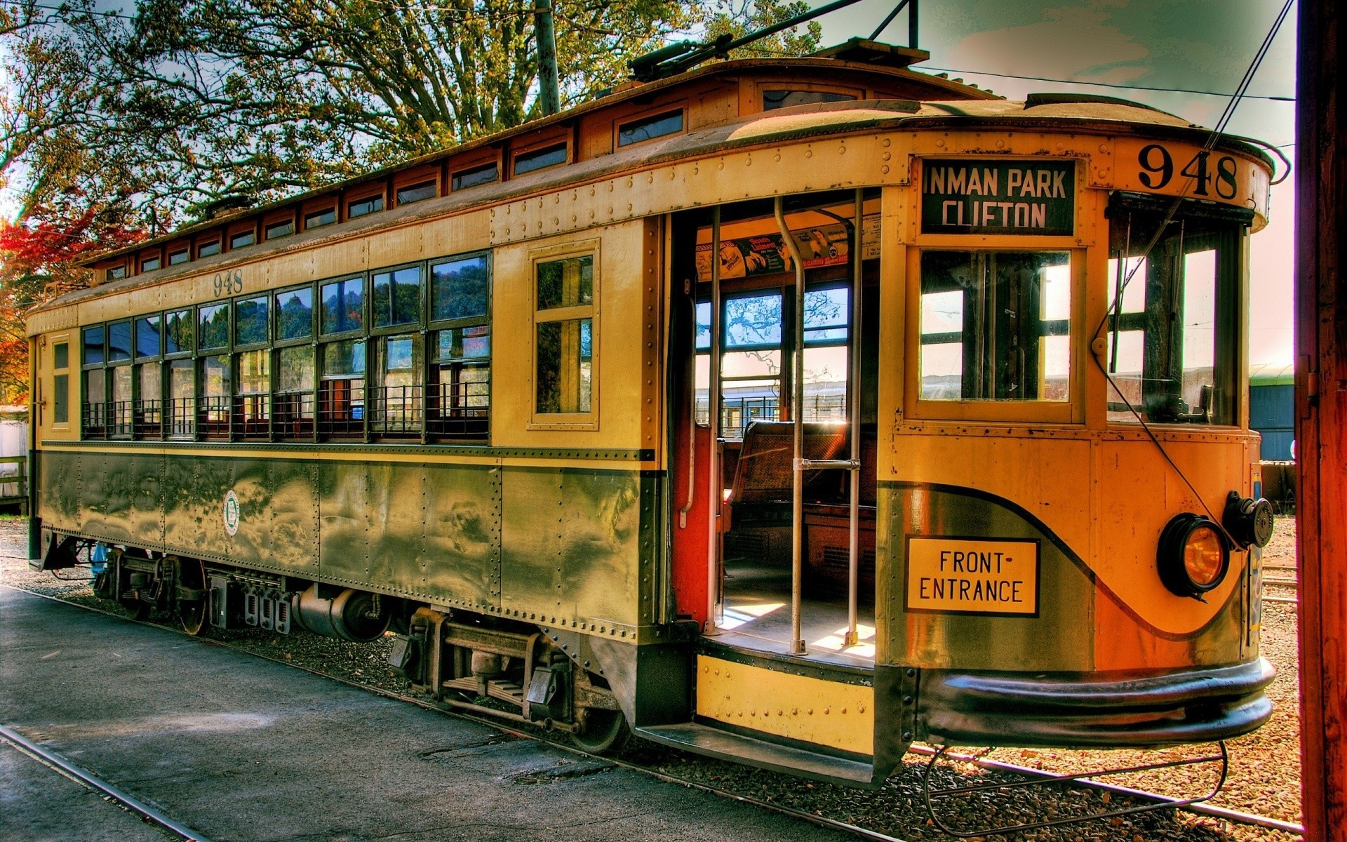 trenes tren viajes ferrocarril sistema de transporte tranvía público tranvía arquitectura vintage al aire libre urbano calle viejo ciudad