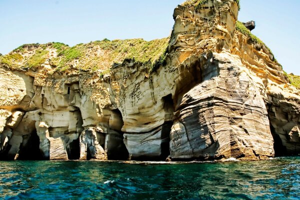 Rocas verde mar naturaleza