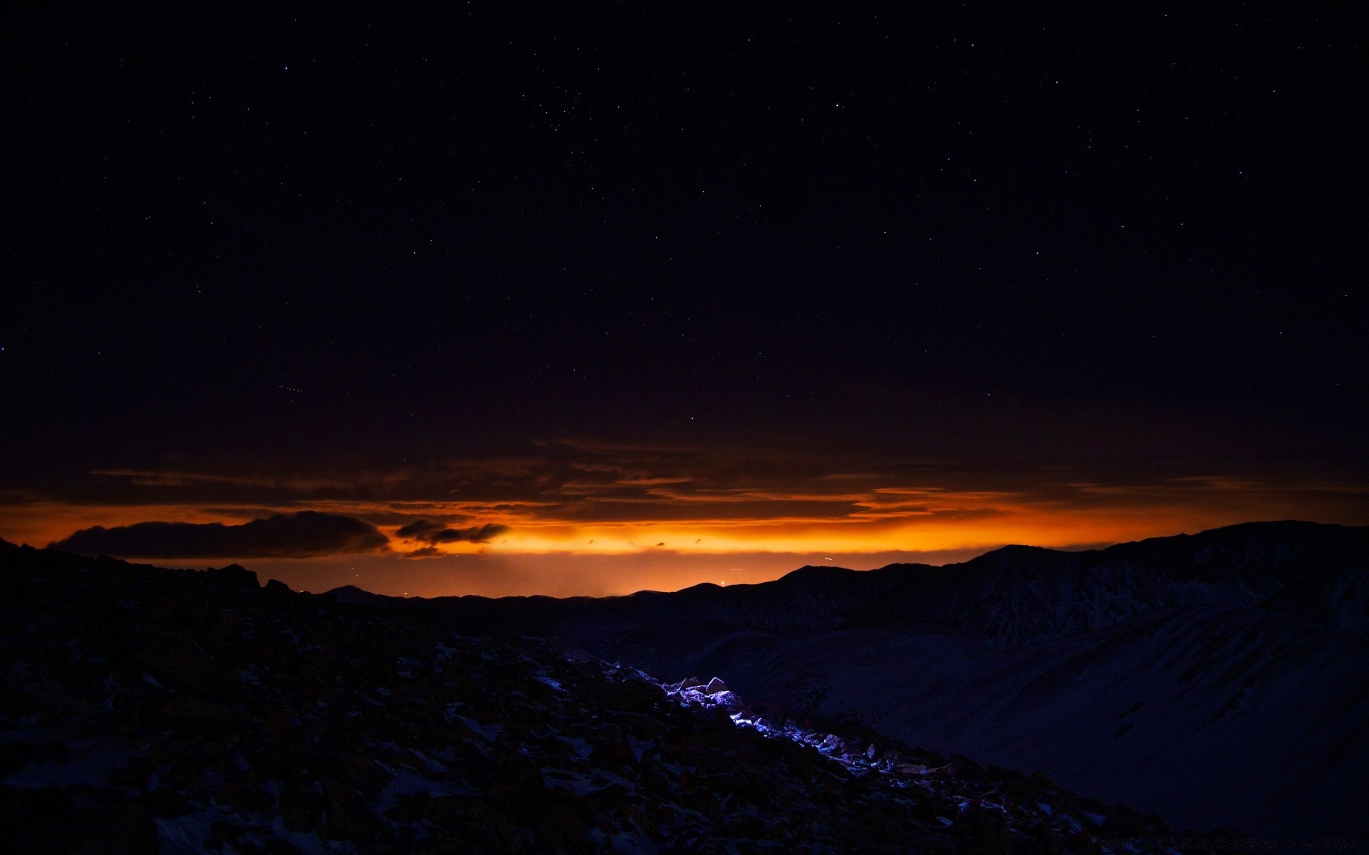 cielo puesta de sol noche crepúsculo luna cielo paisaje amanecer sol luz montañas desierto astronomía viajes al aire libre eclipse silueta naturaleza oscuro iluminado