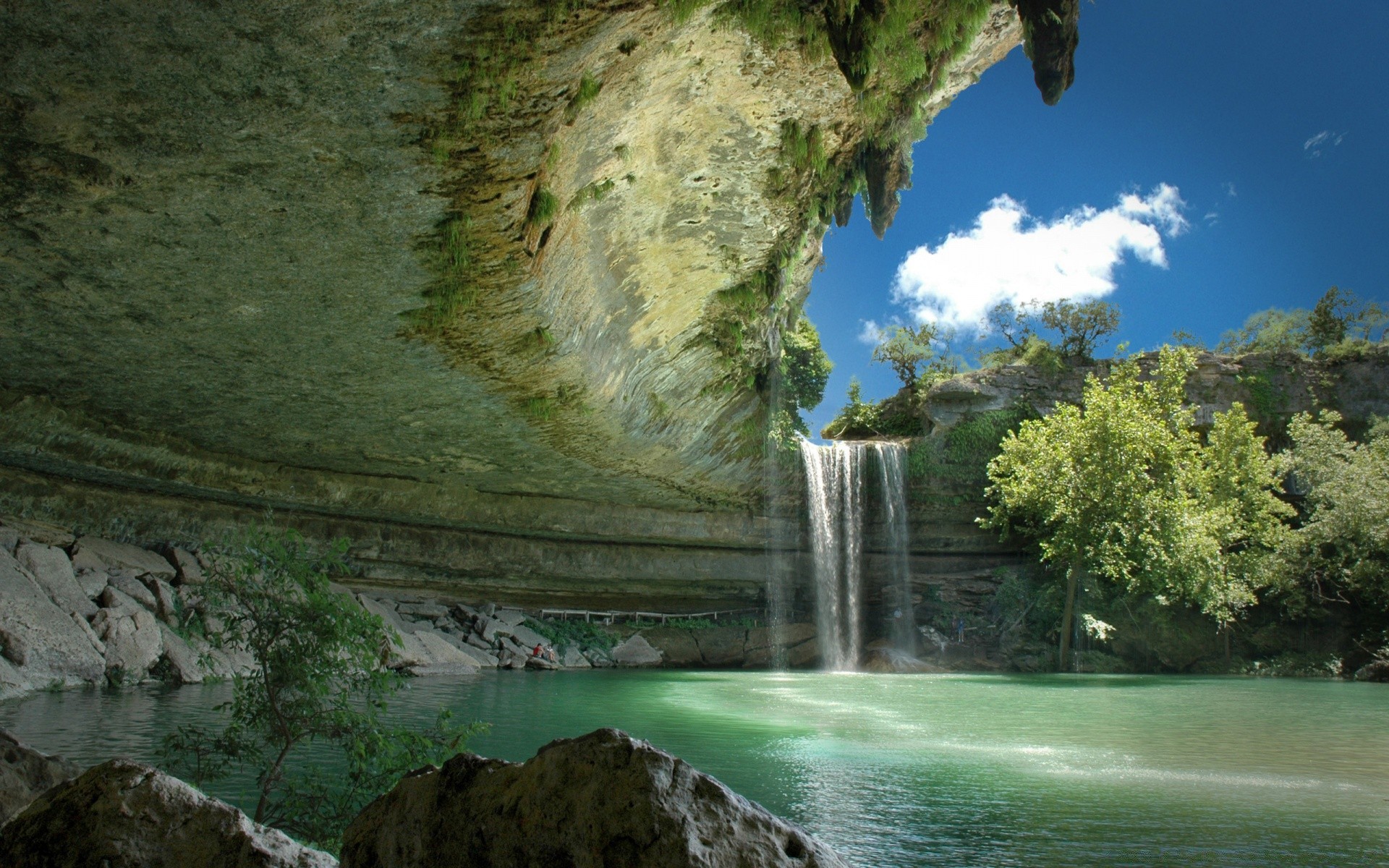 cascadas agua cascada viajes río naturaleza al aire libre paisaje roca árbol madera parque movimiento otoño verano vacaciones montañas escénico