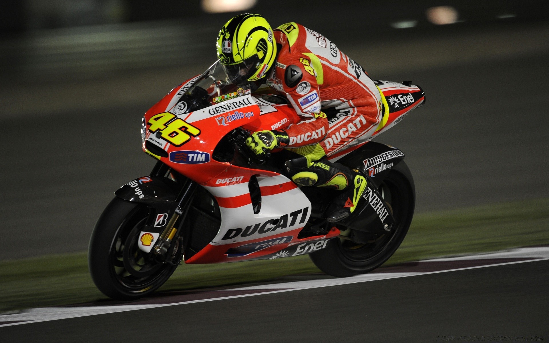 deportes carreras pista campeonato prisa circuito competencia círculo corredor deportes de motor unidad acción rápido conductor torneo zumbido bicicleta gran pri coche prestigio