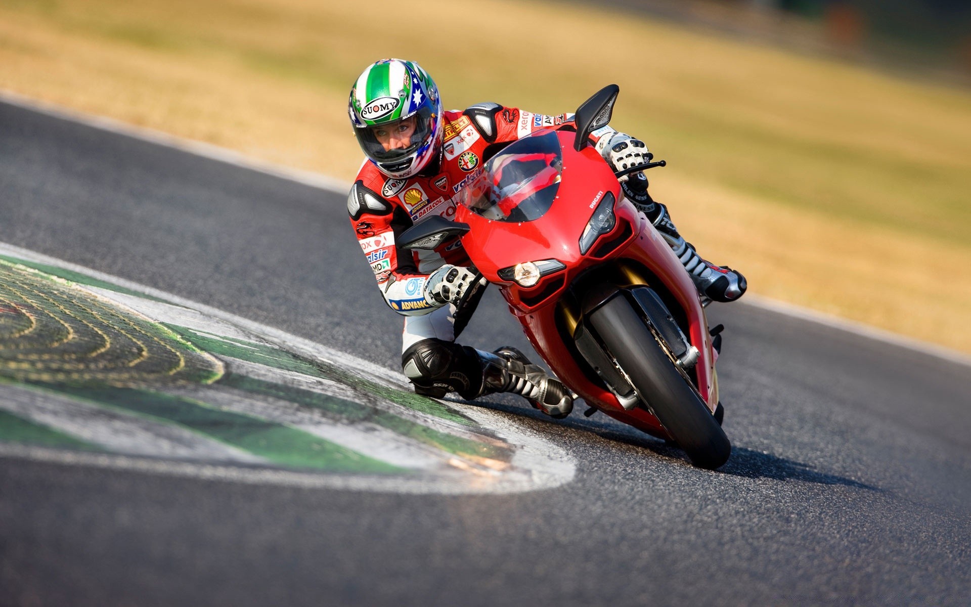 deportes carreras competencia prisa campeonato bicicleta pista rápido corredor coche acción unidad deporte circuito