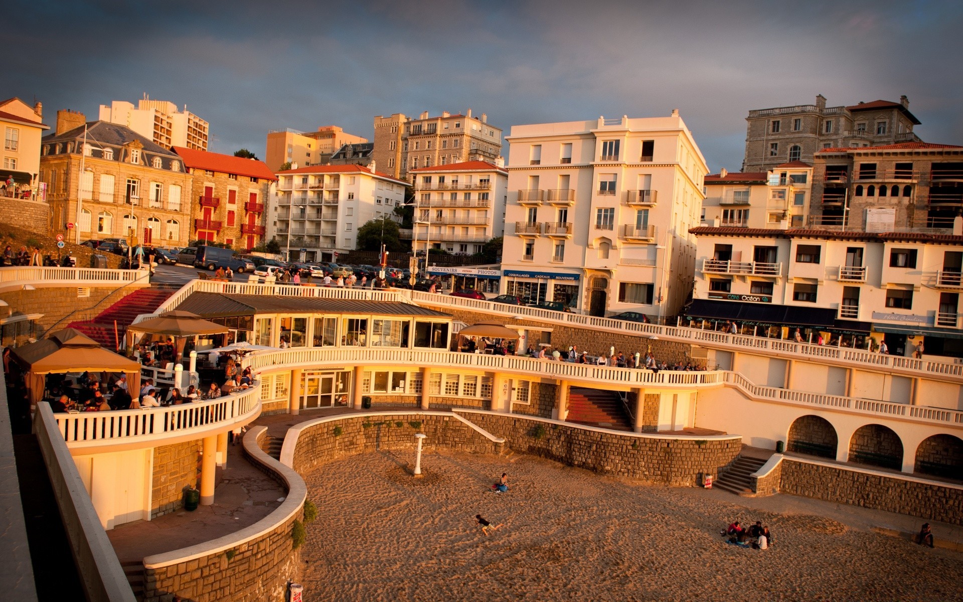 europa viajes arquitectura ciudad al aire libre luz del día casa agua noche cielo puesta de sol crepúsculo casa